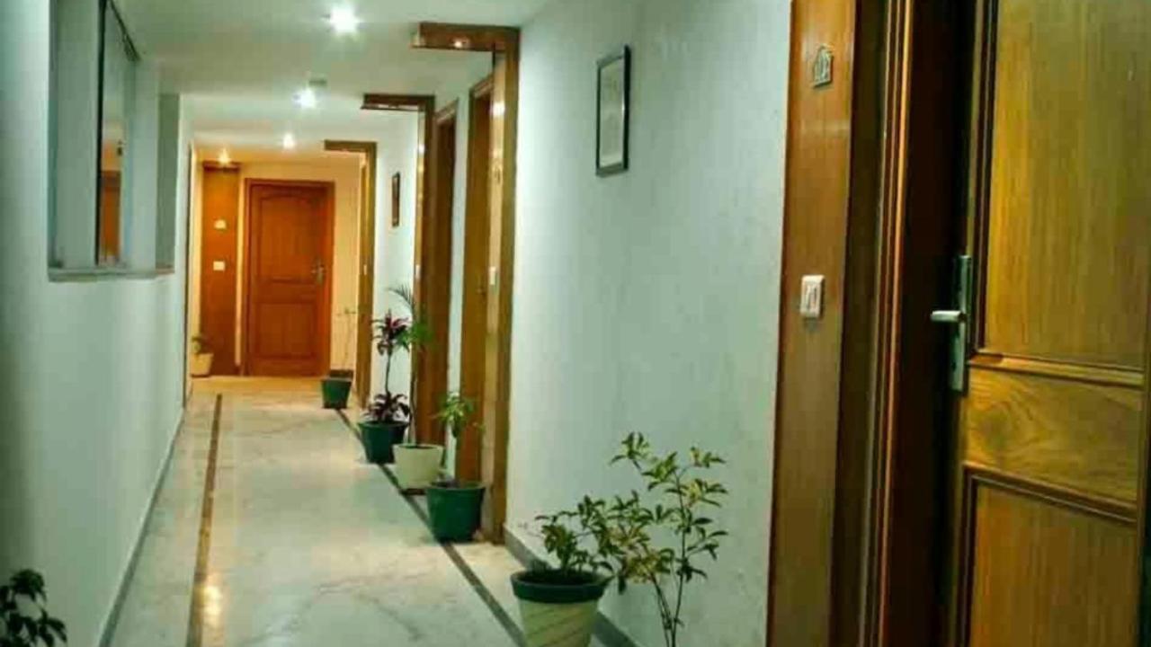 Hotel Padmini Palace Rāni Pokhri Екстериор снимка